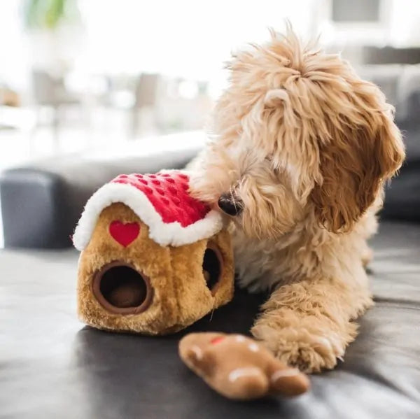 ZippyPaws Holiday Burrow® - Gingerbread House