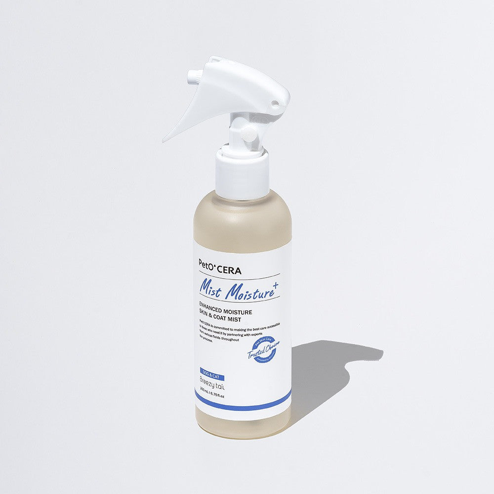 PetO CERA Mist Moisture Plus 200ml - advanced hydration mist for dry, itchy coat and skin with a pleasant baby powder scent.